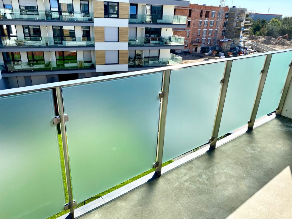 Folie okienne - Folie mleczne - Lustro weneckie - Przyciemnianie szyb - Ziolkowski Project